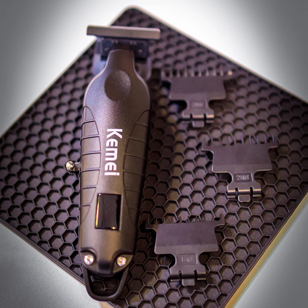 Alternative view of Trimmer Máquina Patillera Kemei 6000 RPM