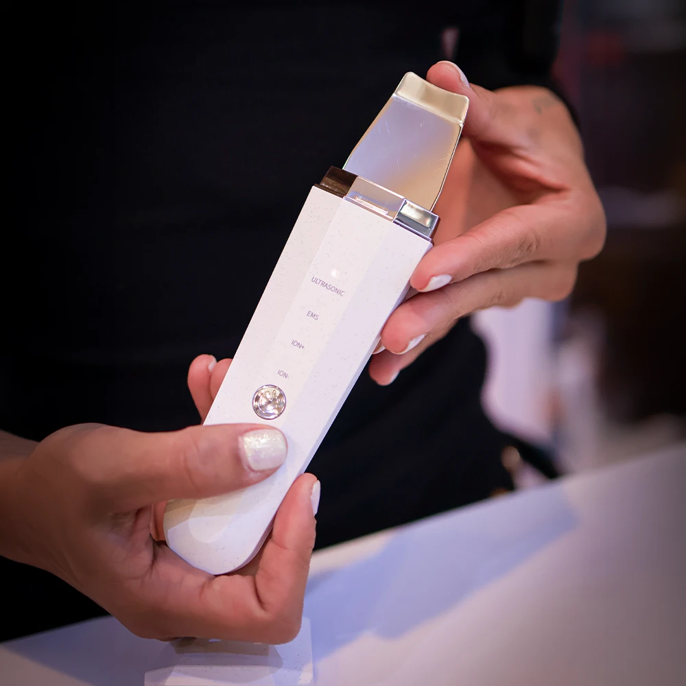 Alternative view of Ultrasonic Way Peeling